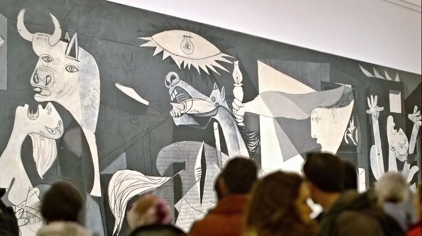 Guernica - Focal Journey (by Gustavo Espinola)